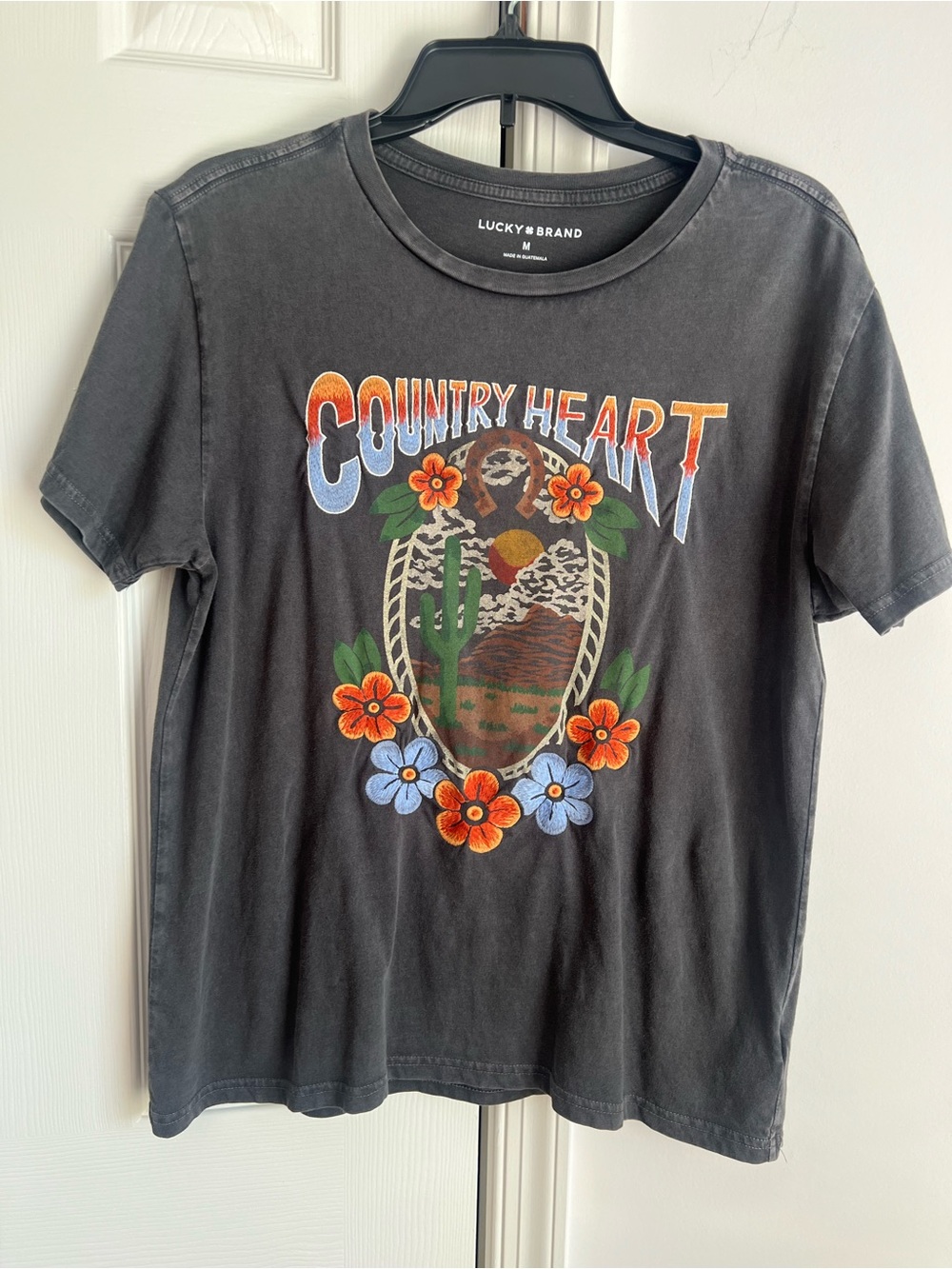 Lucky Brand Black Tee M Country Heart